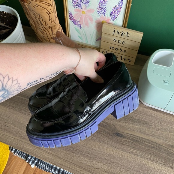 Loafers - Picture 4 of 5